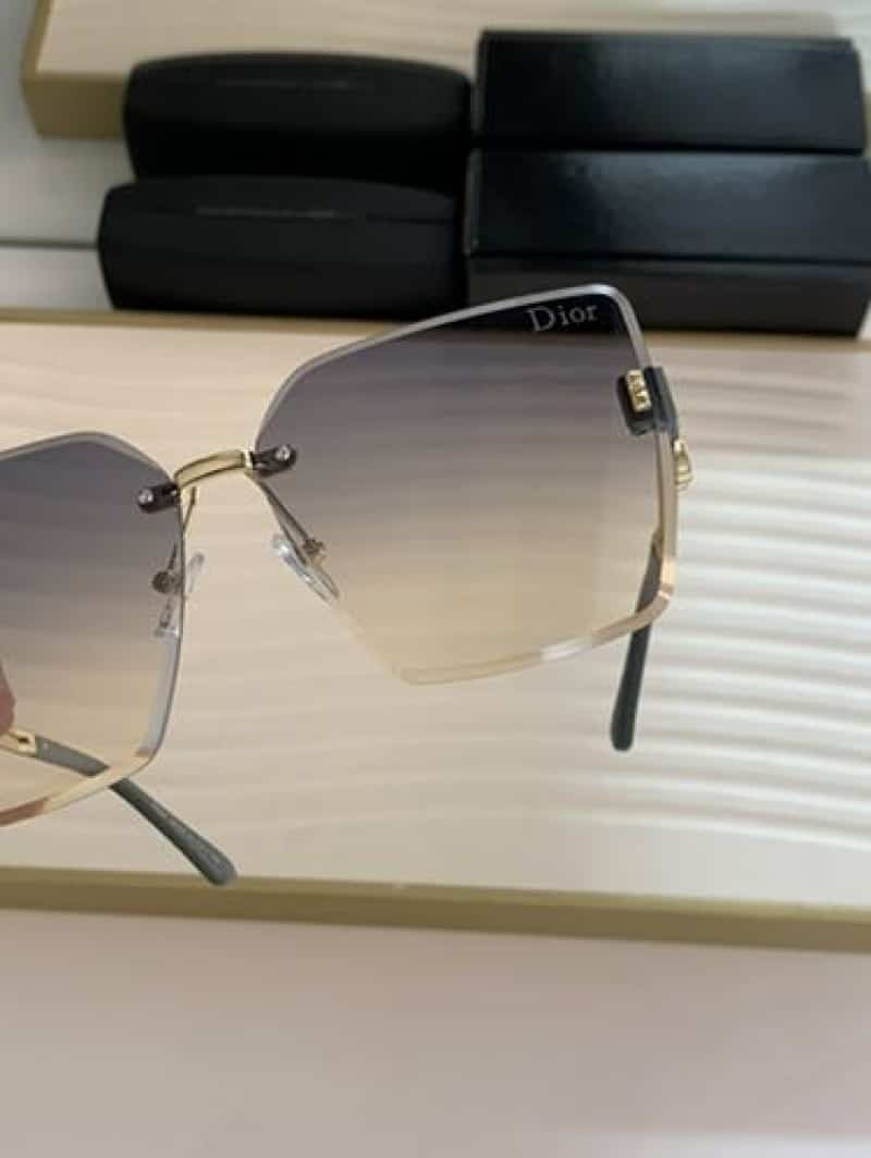Dior_58066_sea_green