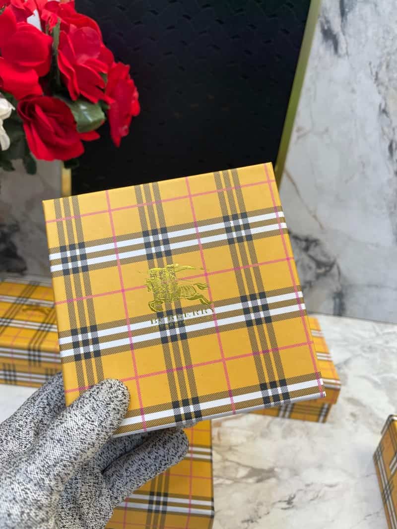 BURBERRY_BELT_B127