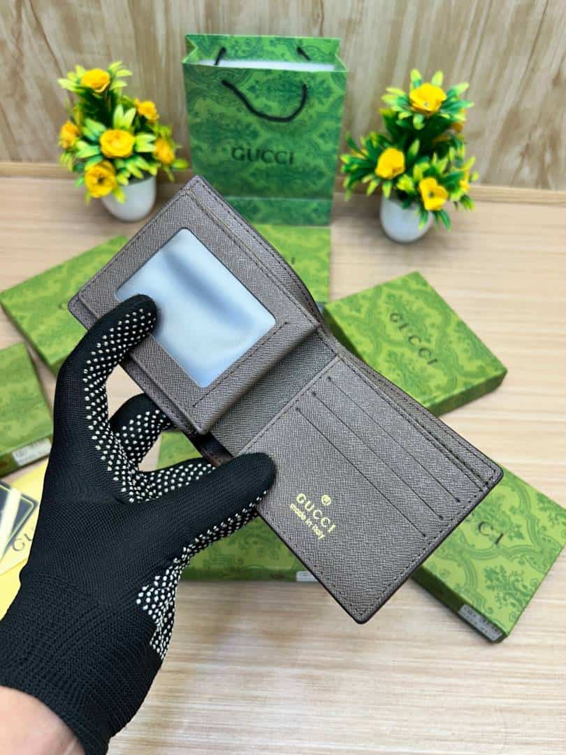 GUCCI_WALLET_V855