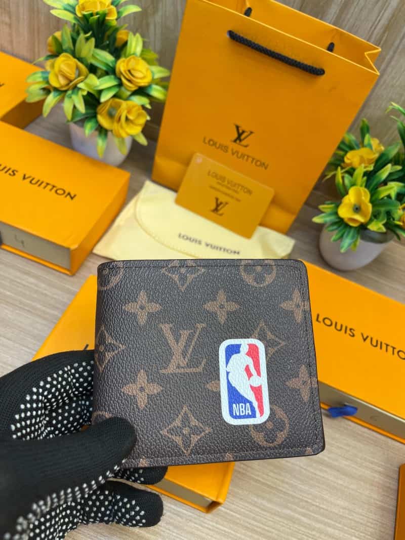 LOUIS_VUITTON_WALLET_V649