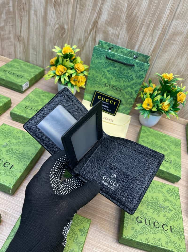 GUCCI_WALLET_V642