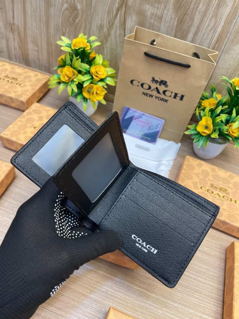 COACH_WALLET_V631