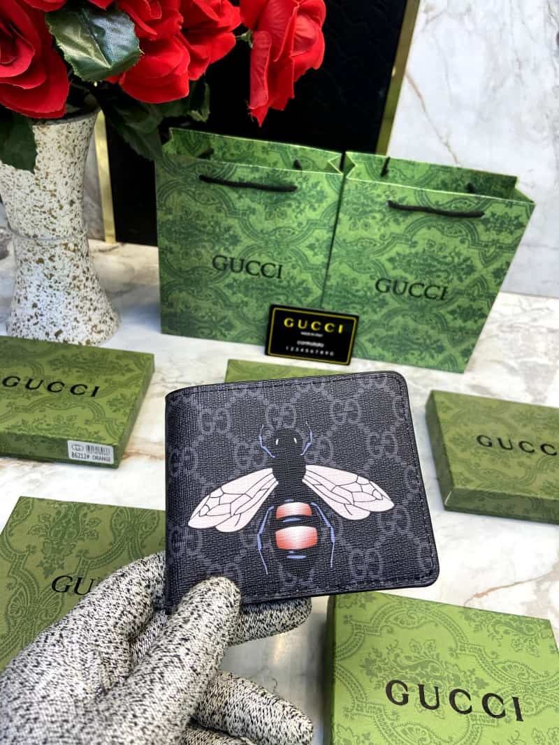 GUCCI_WALLET_V598