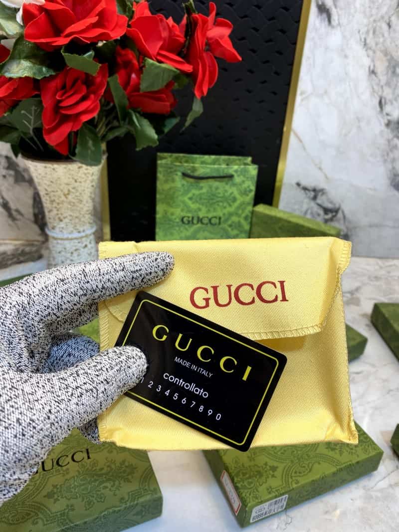 GUCCI_WALLET_V514