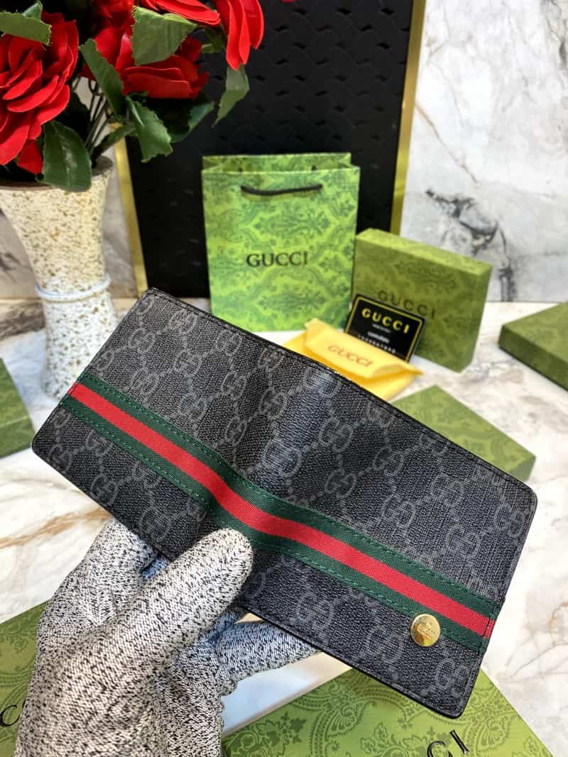 GUCCI_WALLET_V509
