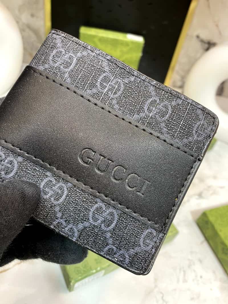 GUCCCI WALLET V469