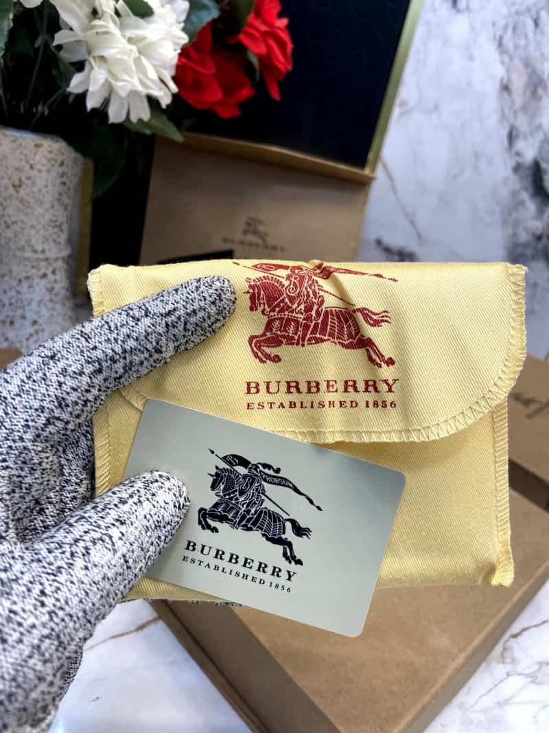 BURBERRY_Premium_Belt_&_Wallet_Combo_C358