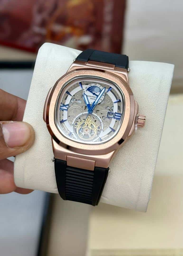 PATEK_PHILIPPE_SUN_DATE_BLACK