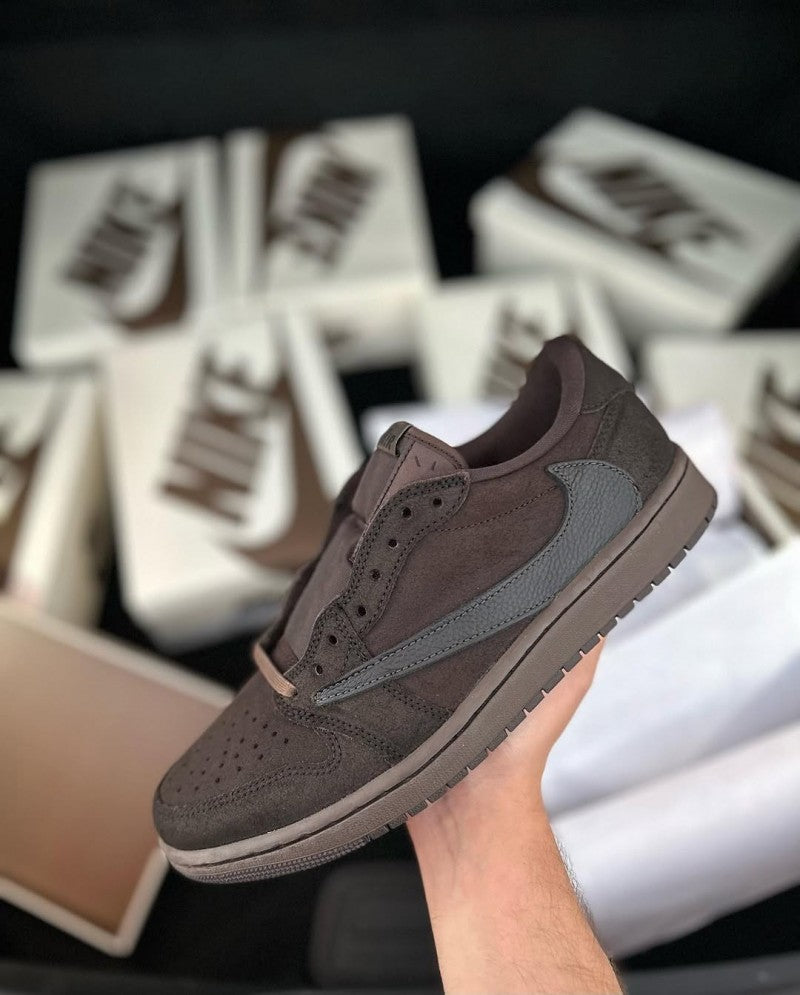 Travis Scott x Air Jordan 1 Low SP Velvet Brown