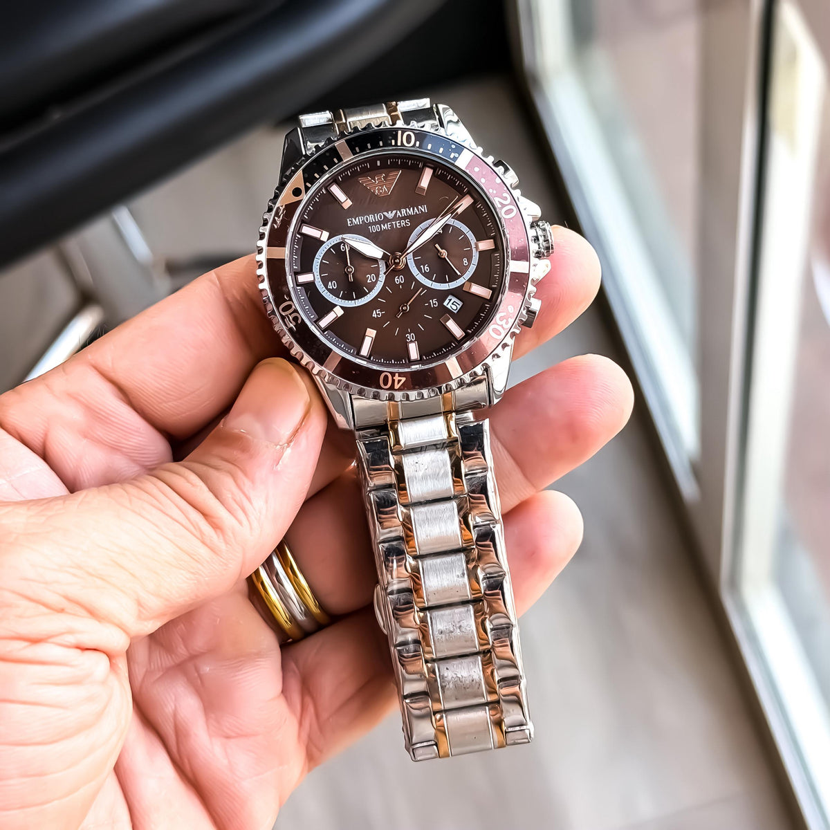 ARMANI_CRONOGRAPH_GOLD-TT-BROWN