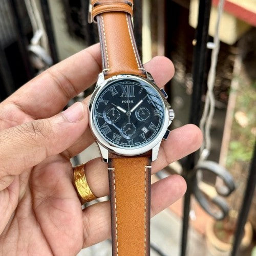 Fossi l Roman leather
