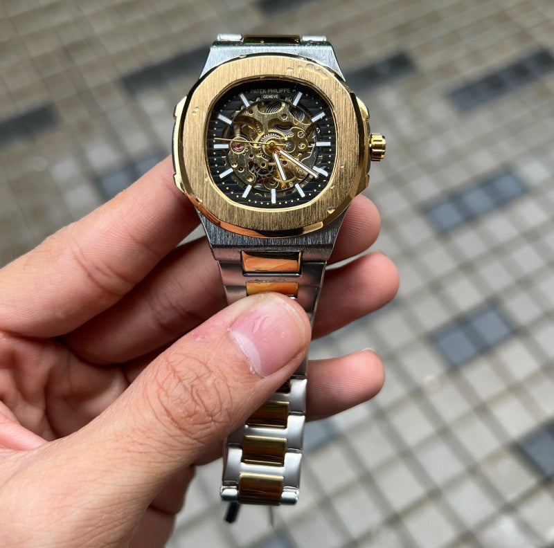 Patek Phillip e Nautilus Automatic Gold Two Tone Black Dial