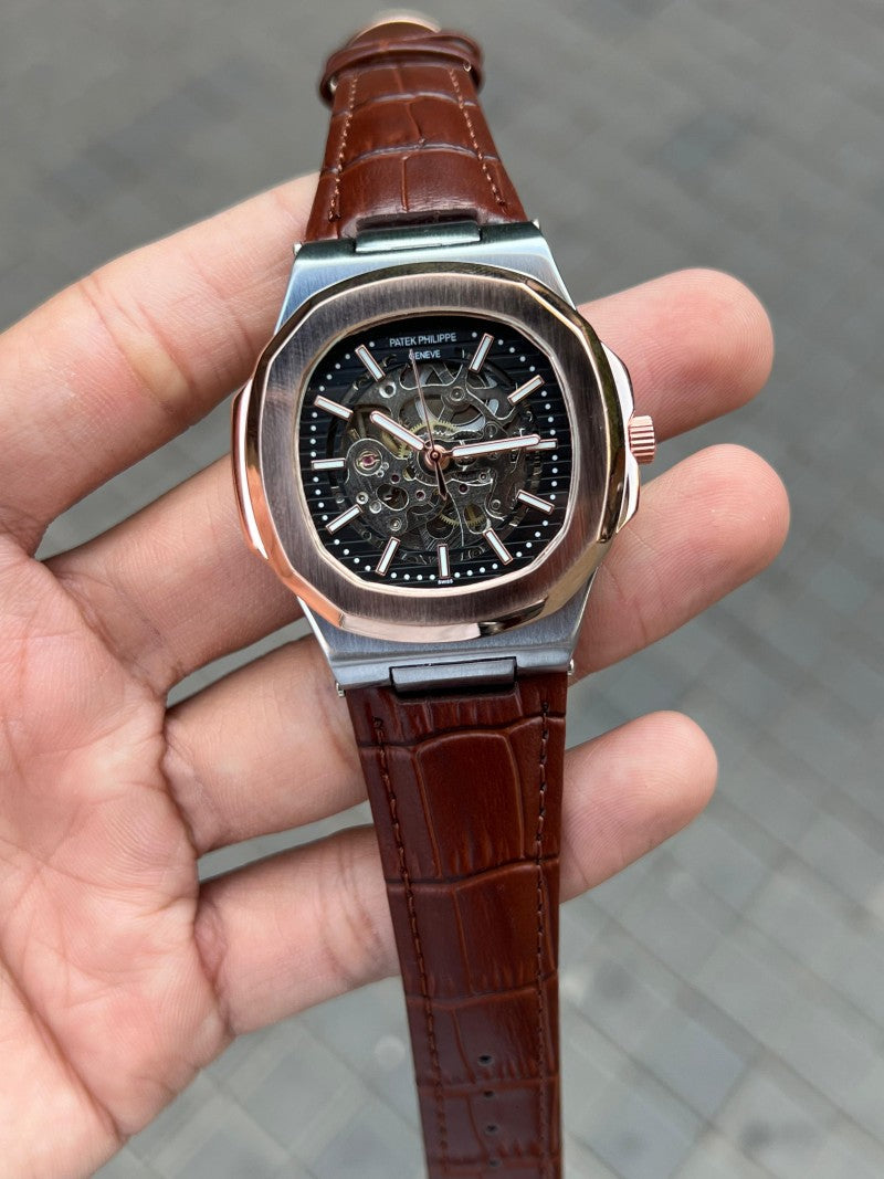 Pate_k Phillipe Nautilus Leather Automatic