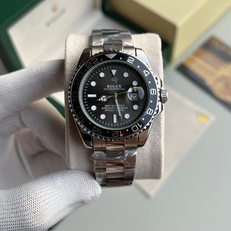 Role x GMT Quartz