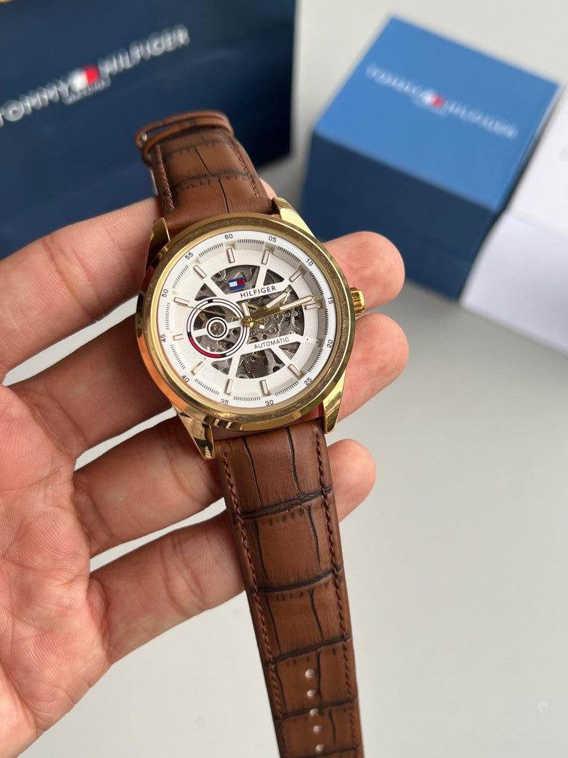 Tommy Hilfige r Automatic Leather