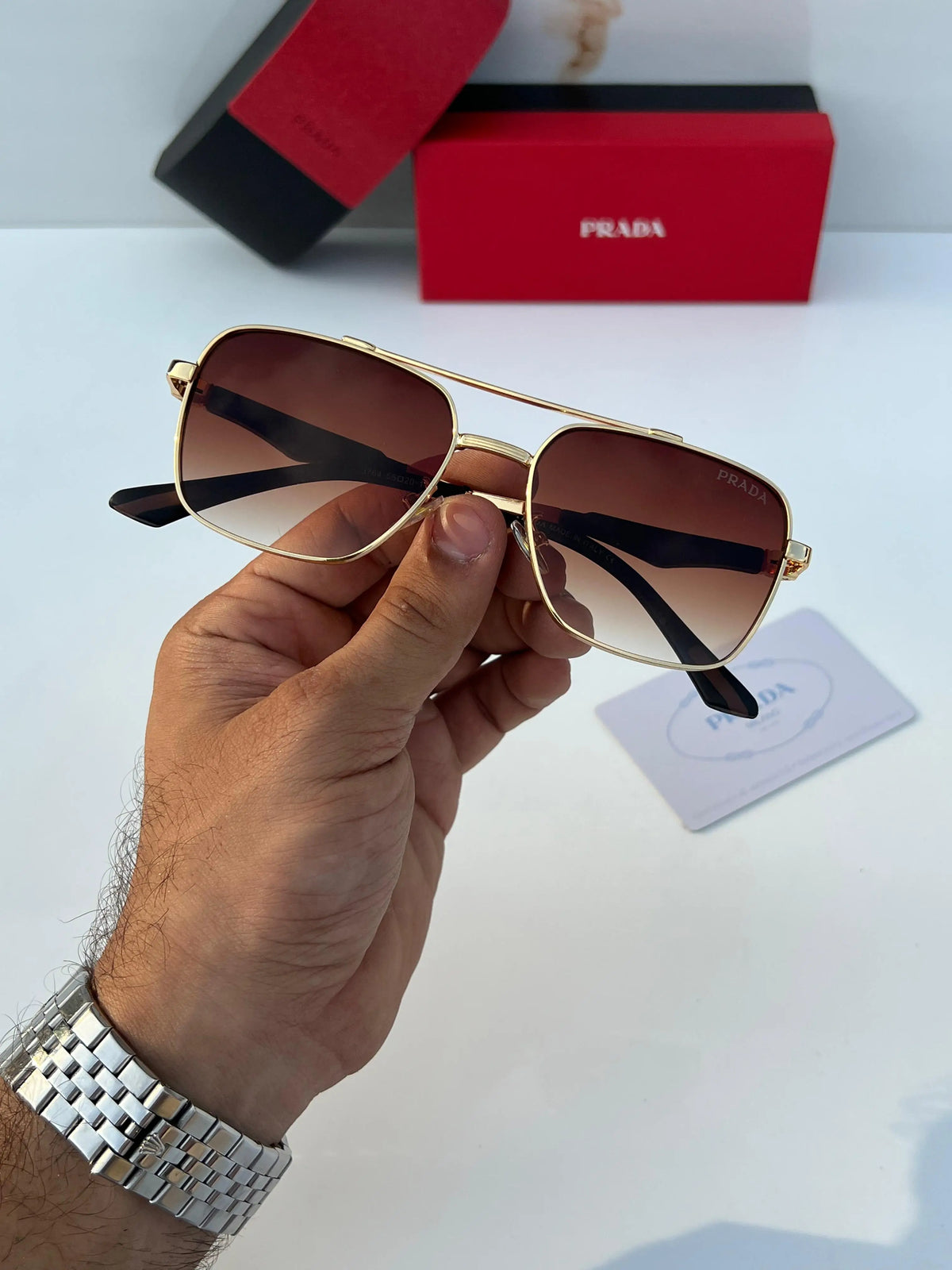 Prada_3764_gold_brown