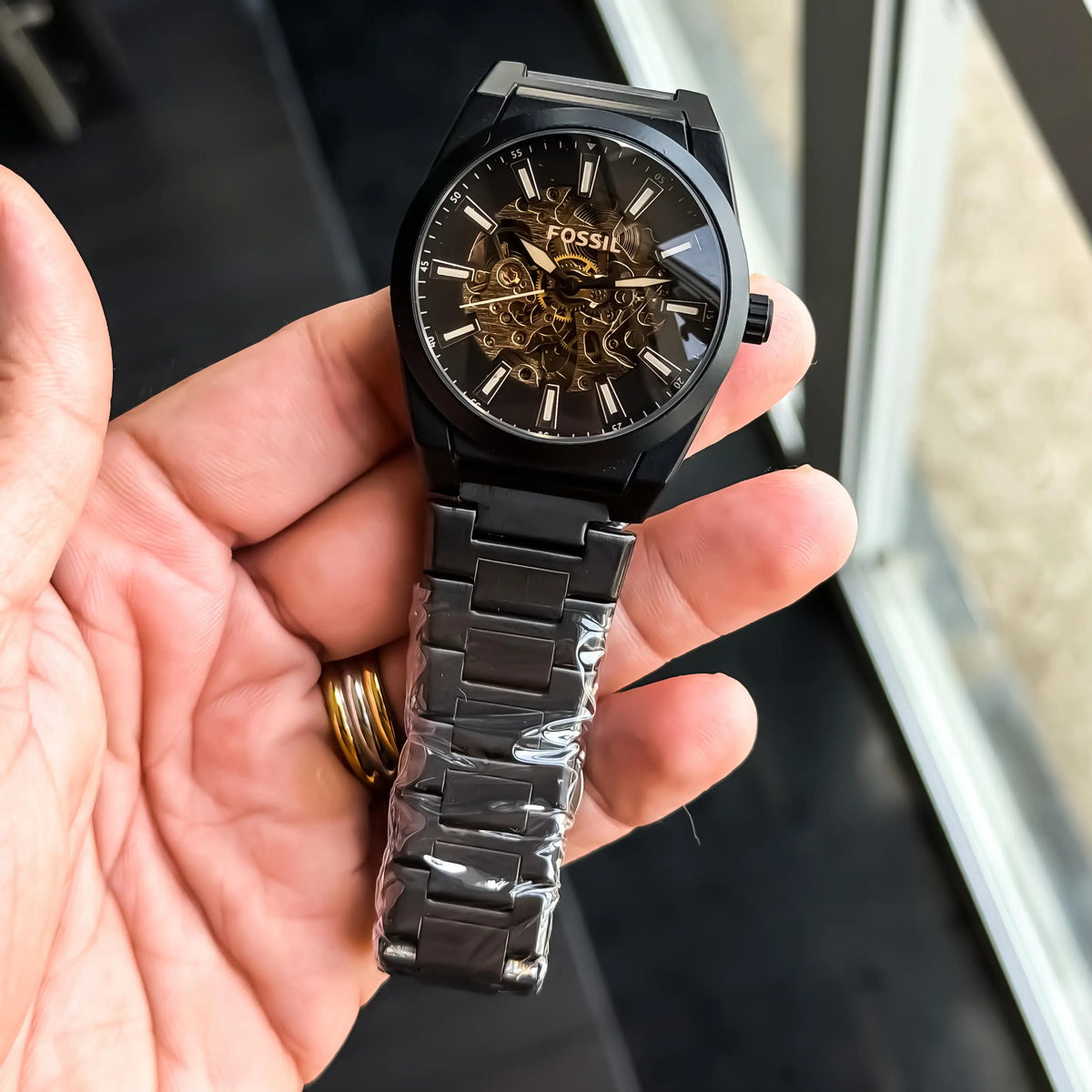 FOSSIL_AUTO_METAL