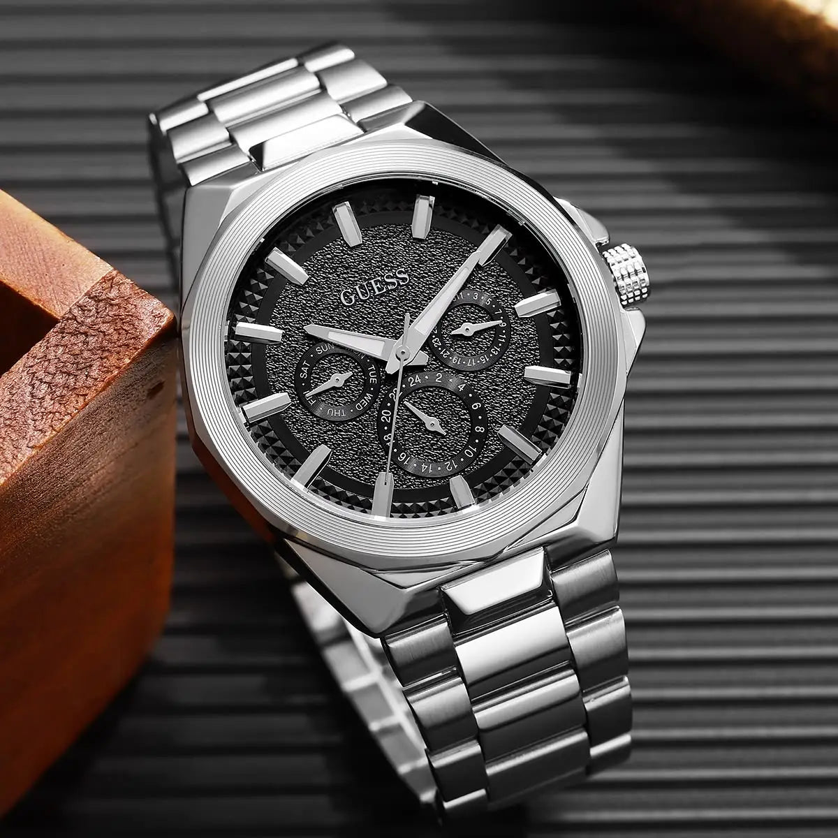 Gues_s Chronograph 221