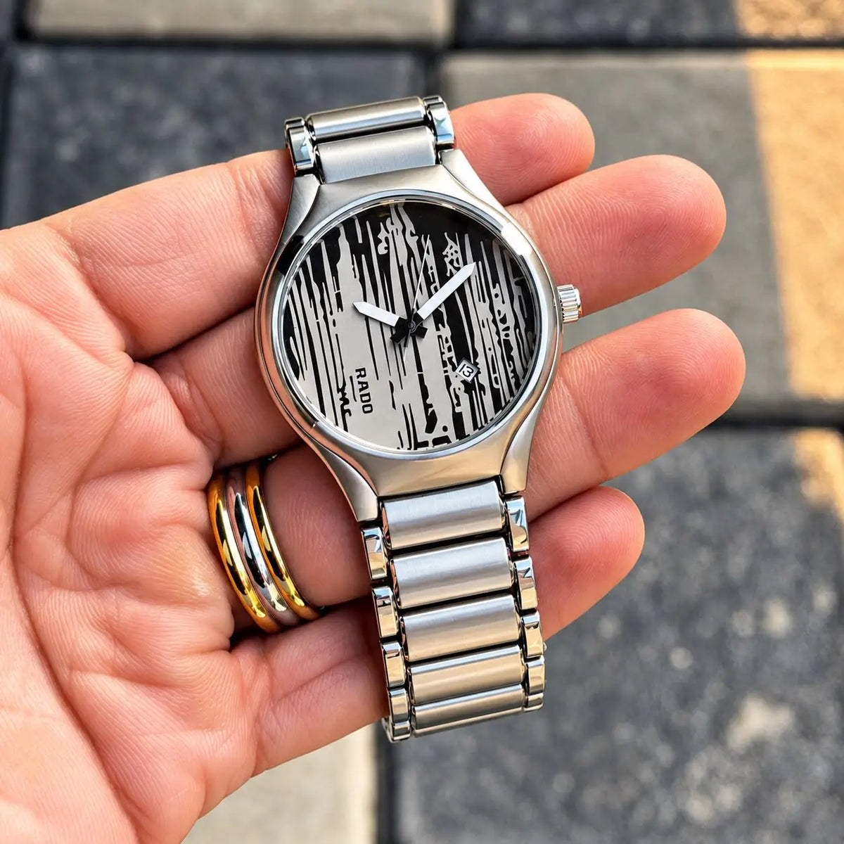 RADO_GRAY