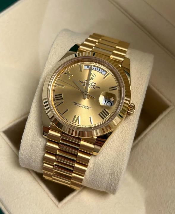 Role_x Oyster Perpetual Day Date Gold Roman Dial