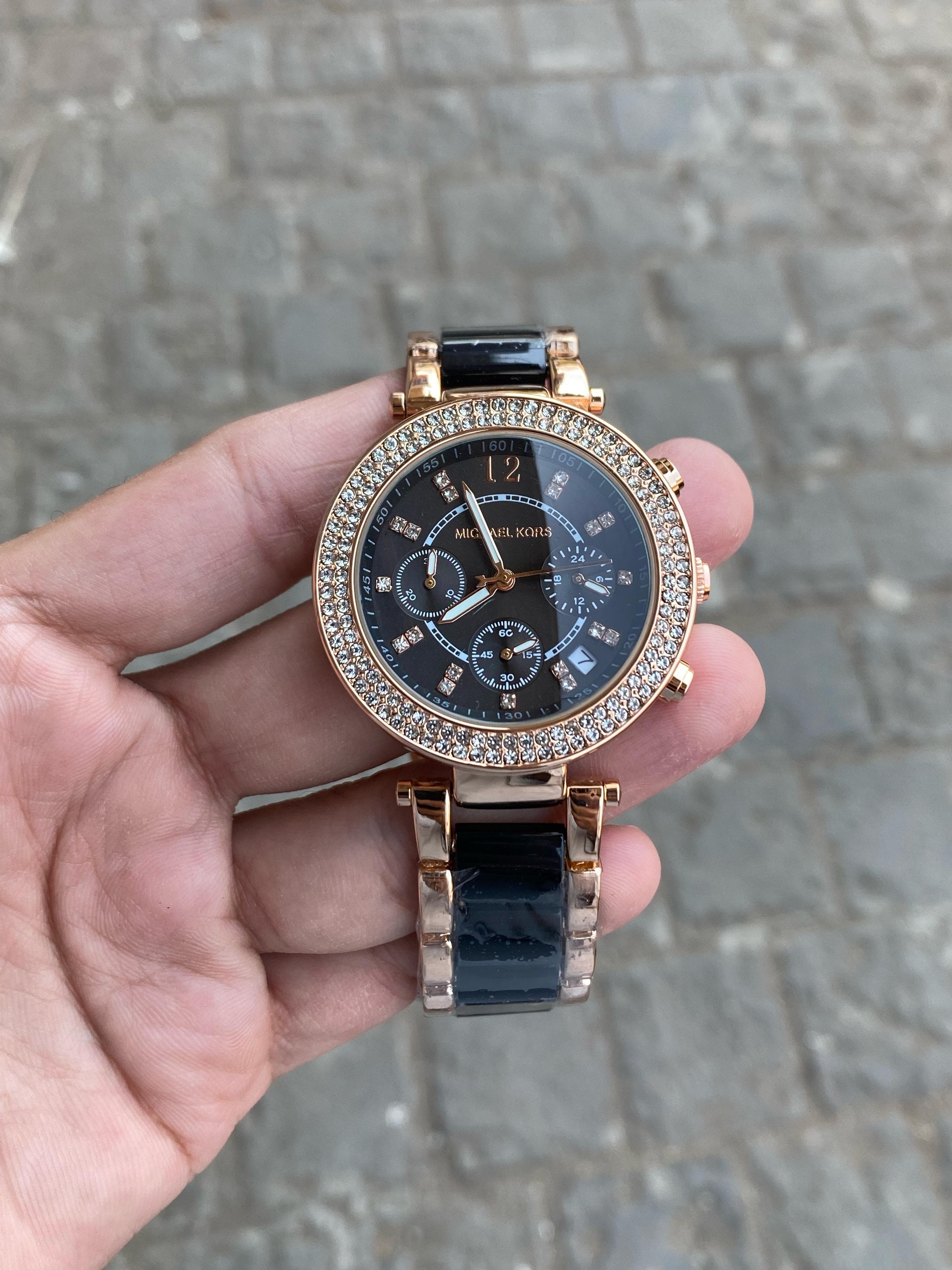 Watch premium quality